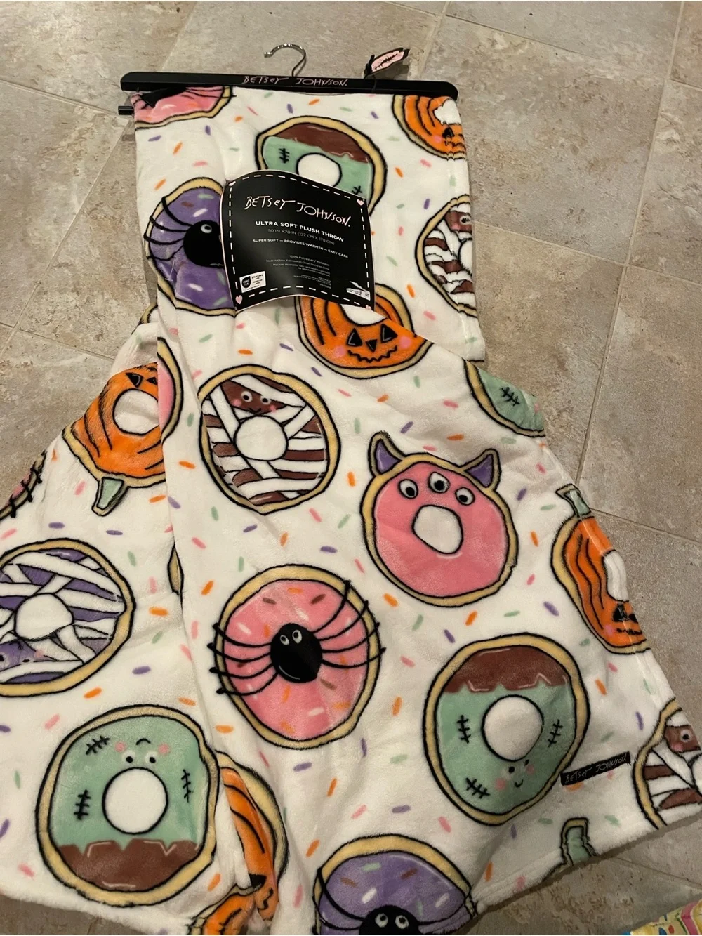 NWT Betsey Johnson Donut Halloween Themed Oversized Blanket
